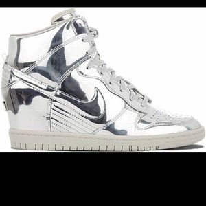 Nike Sky high dunk wedges liquid silver